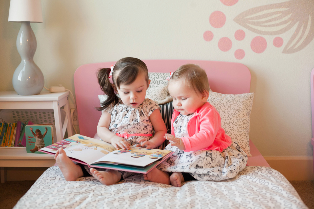 Sisters Storytime Session | Forest Grove Children's Photographer
