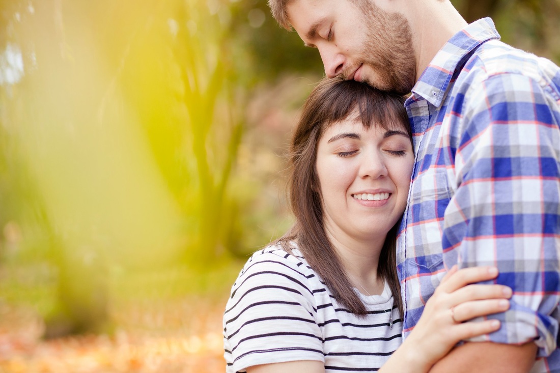 Jenkins Estate in Aloha Fall Engagement Session | Hillsboro Oregon Wedding Photographer