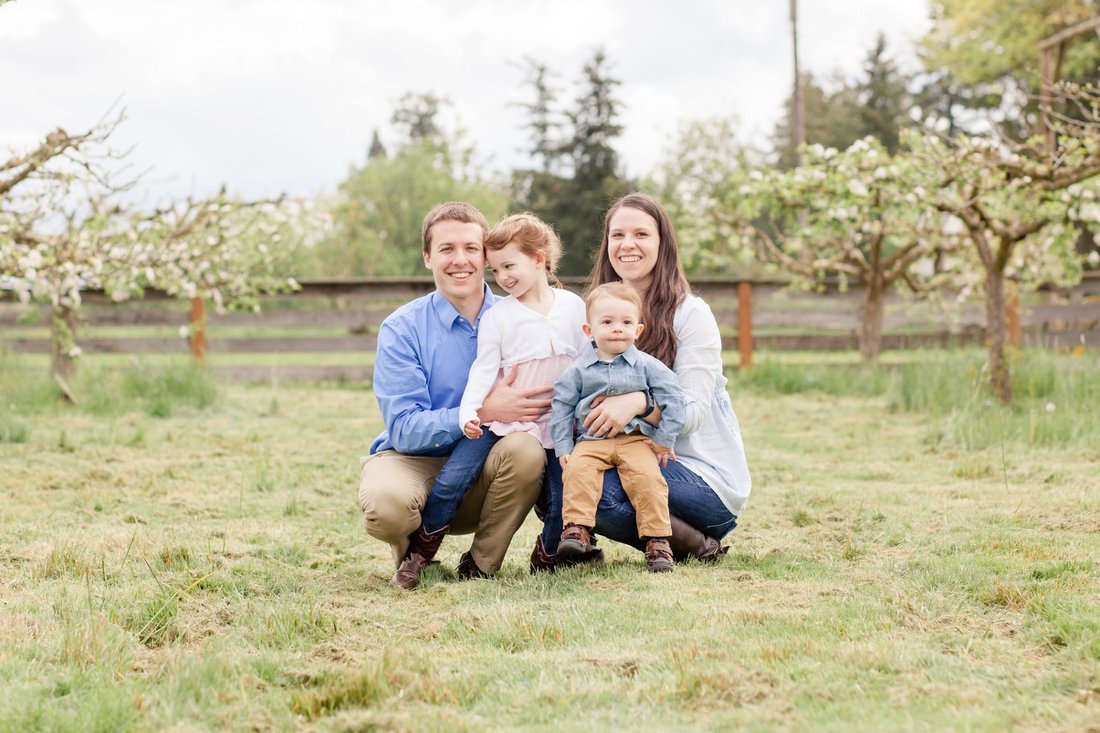 Orchard at Champoeg State Park Family Photos | Newberg and Hillsboro Family Photographer