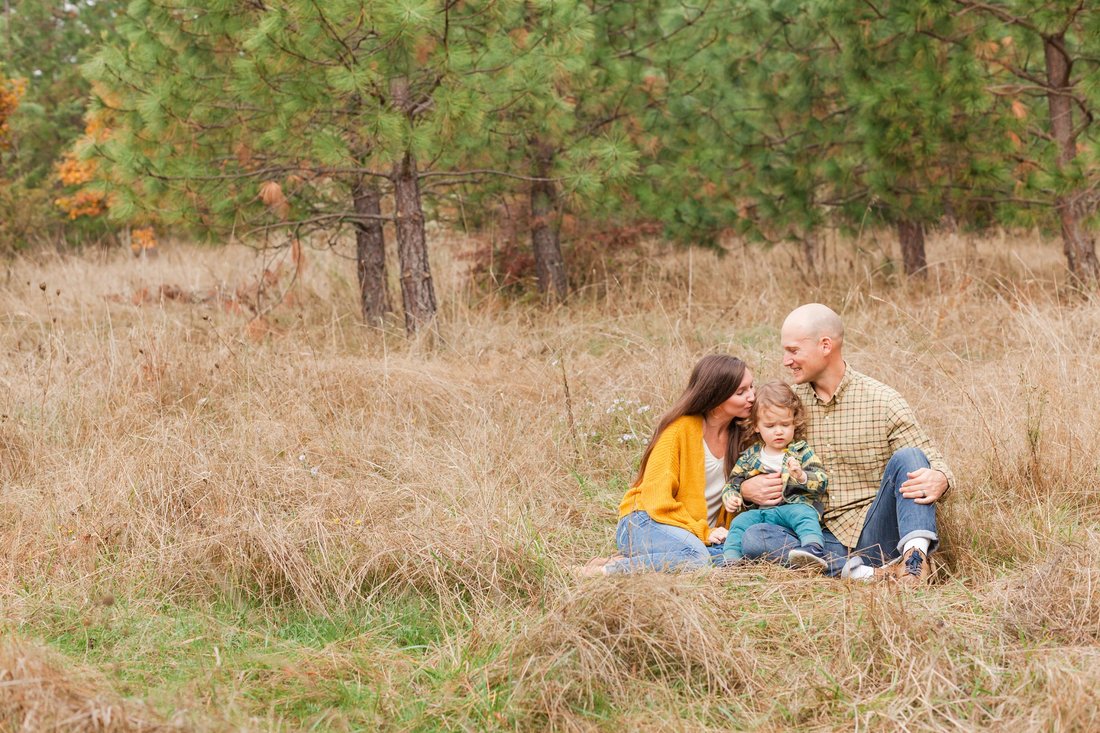 Fall family photos at Cooper Mountain Nature Park in Aloha, Oregon | Hillsboro family photographer