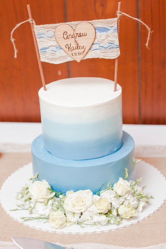 Just A Dash Cakes Ombre Cake St Helens Wedding | Hillsboro Wedding Photgrapher
