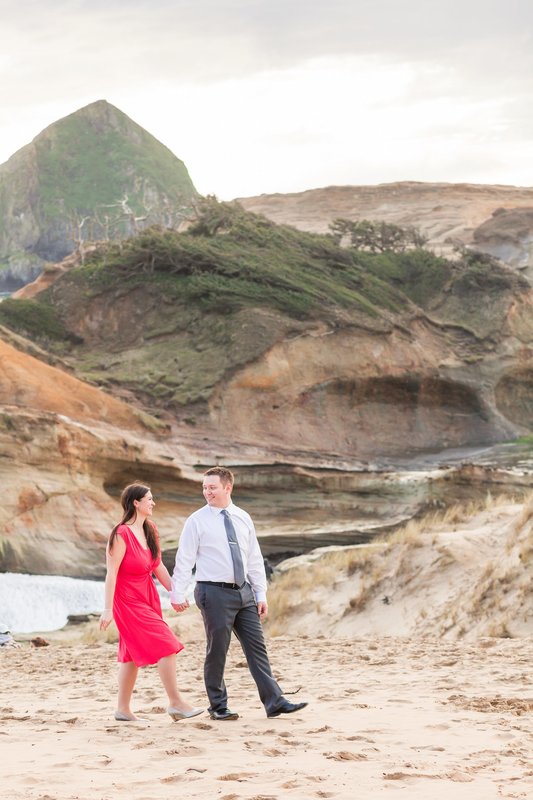 Cape Kiwanda Engagement Session in Pacific City, Oregon | Hillsboro Wedding Photographer