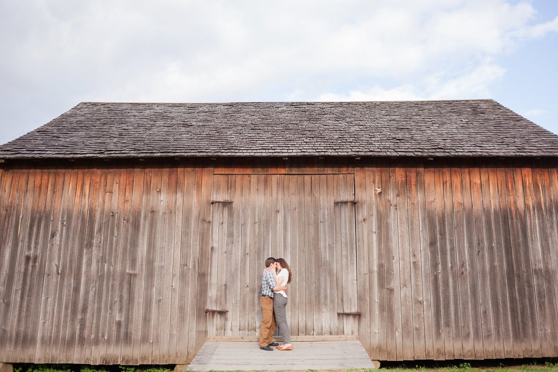 Engagement session at Champoeg State Park barn in Newberg, Oregon | Hillsboro Wedding Photographer
