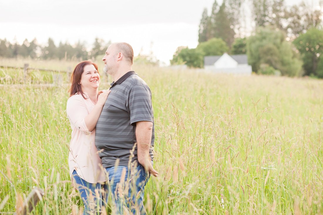 Engagement session in a field at Champoeg State Park in Newberg | Hillsboro Wedding Photographer