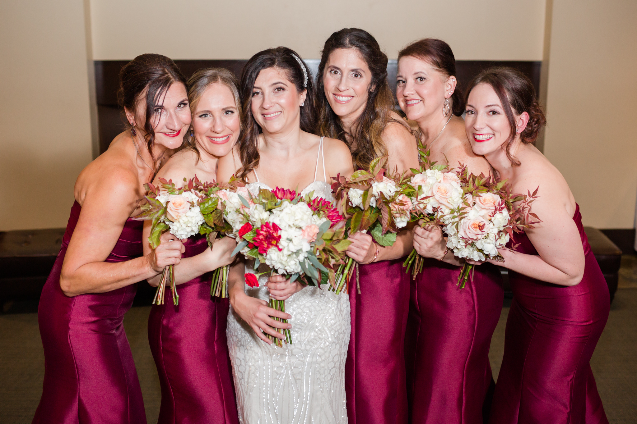 Lake Oswego wedding at Mountain Park Clubhouse Hawthorne Room  | Hillsboro Wedding Photographer