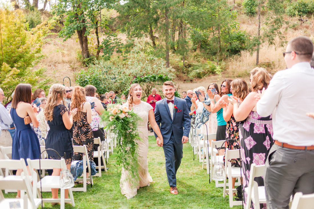 Forest Grove backyard wedding