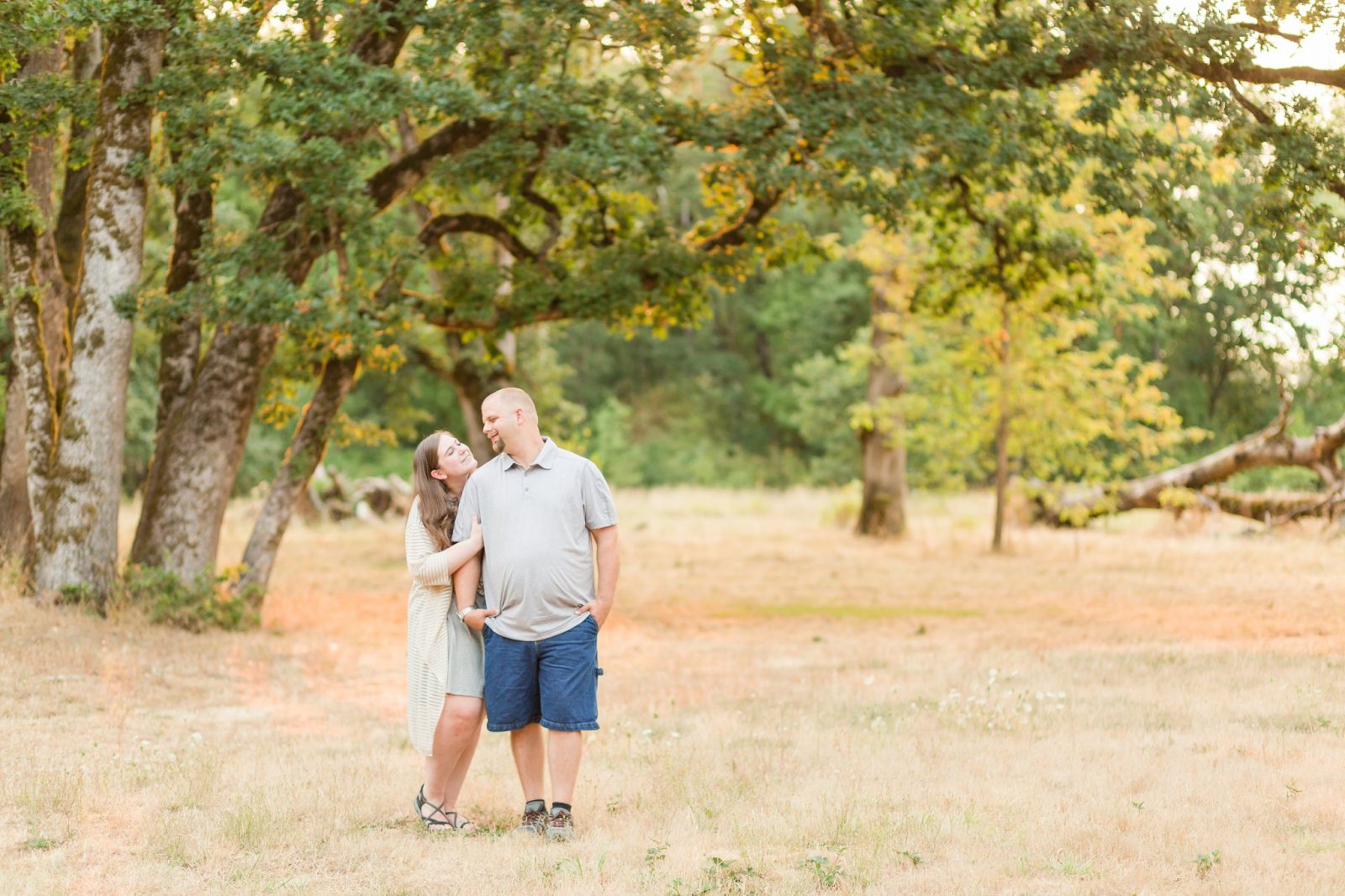 hillsboro wedding photographer engagement session at chamoeg state park