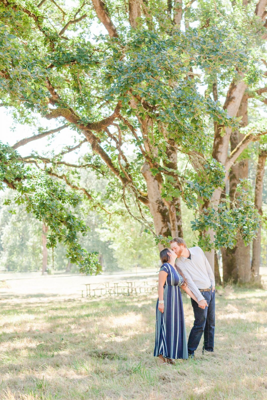 Hillsboro wedding photographer | Bright and airy Portland engagement photos