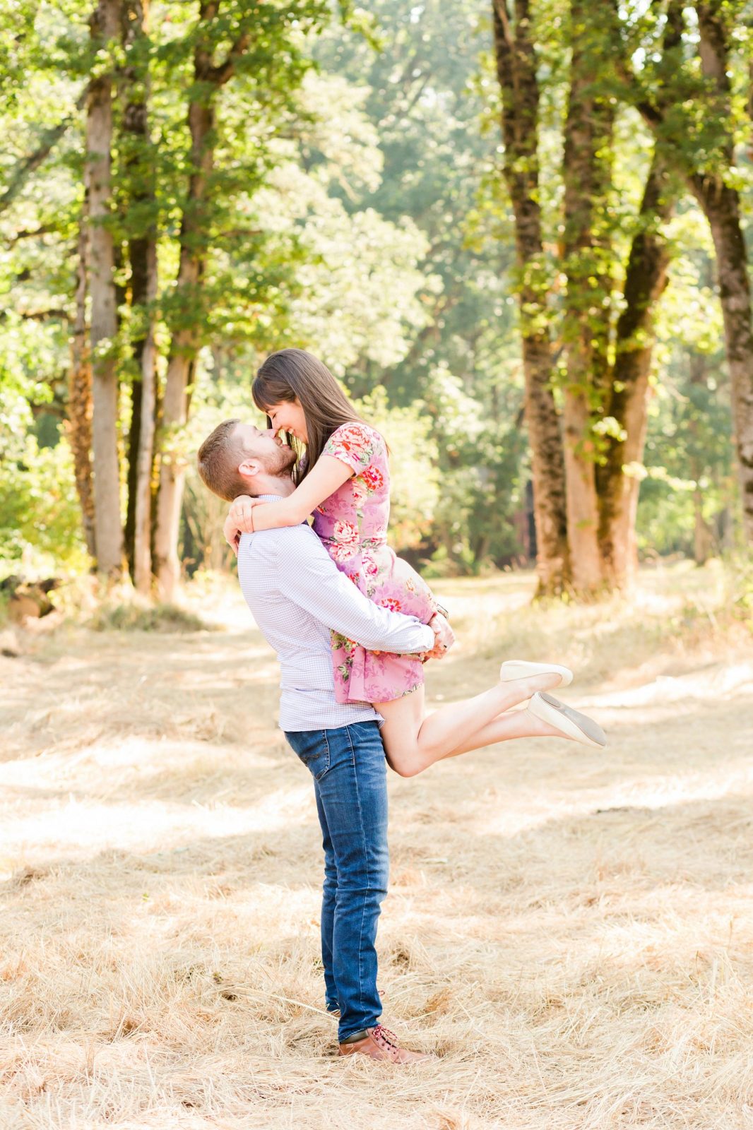 Newberg engagement session at Champoeg | Hillsboro Wedding Photographer