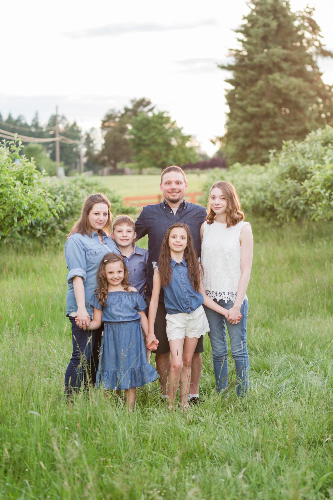 hillsboro family photos in newberg oregon at champoeg state park