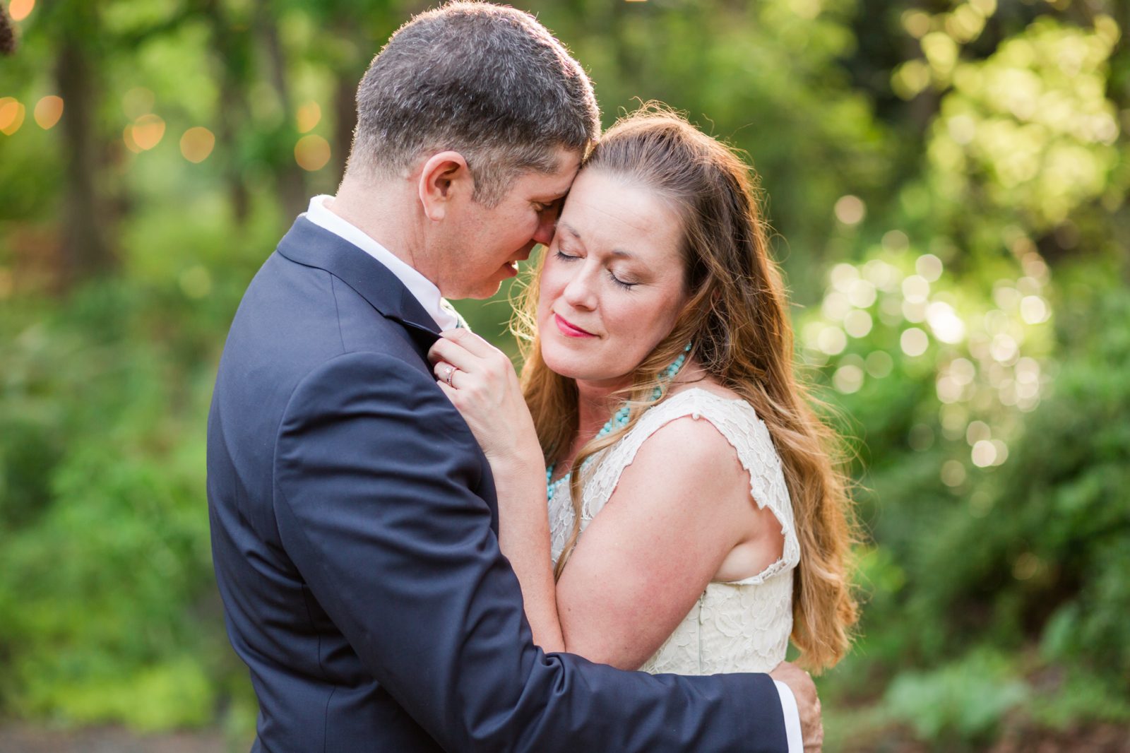 McMenamins Cornelius Pass Roadhouse Octagonal Barn Wedding Hillsboro Wedding Photographer