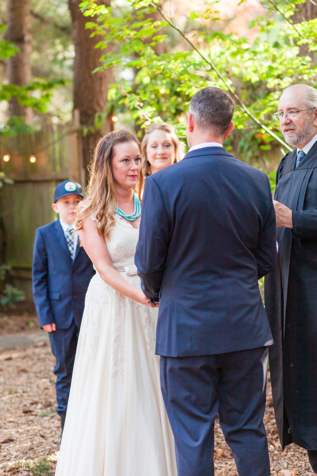 McMenamins Cornelius Pass Roadhouse Octagonal Barn Wedding Hillsboro Wedding Photographer