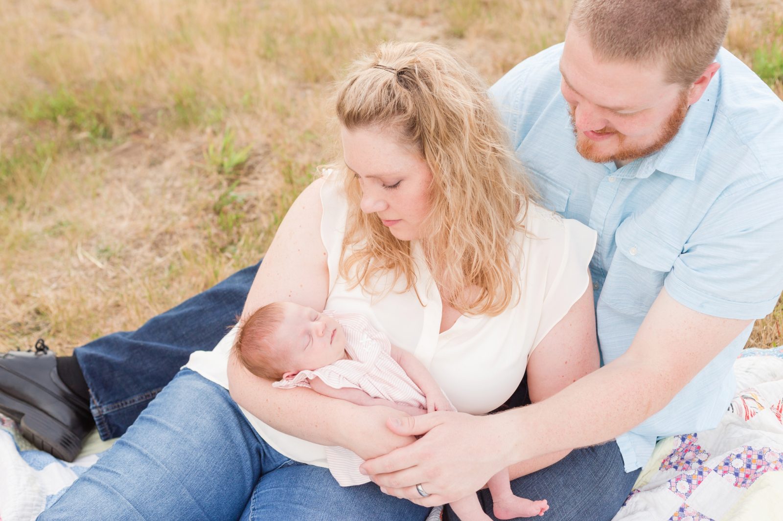 family photos in newberg, oregon - hillsboro family photographer