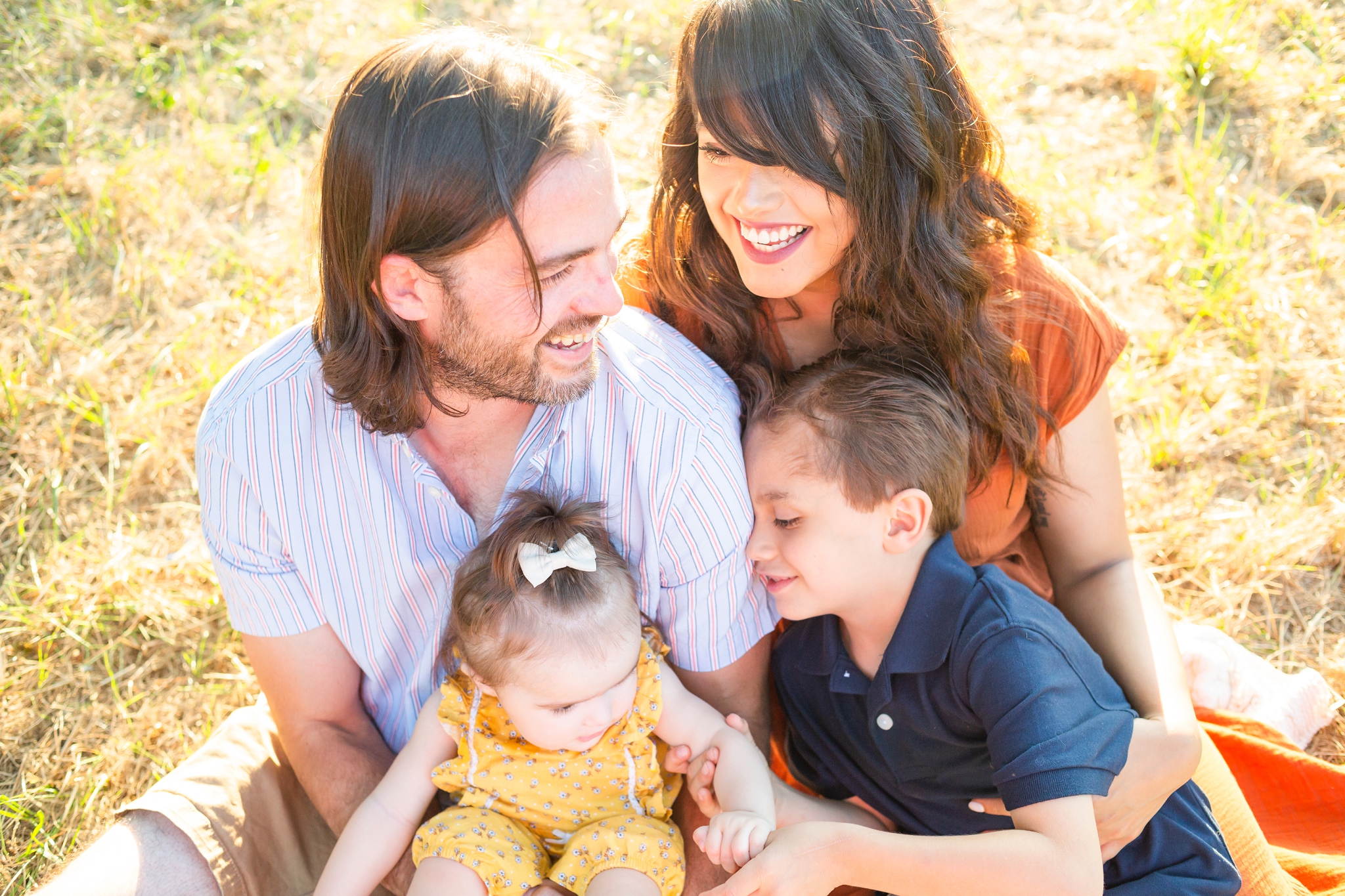 warm fall family photos in hillsboro, oregon