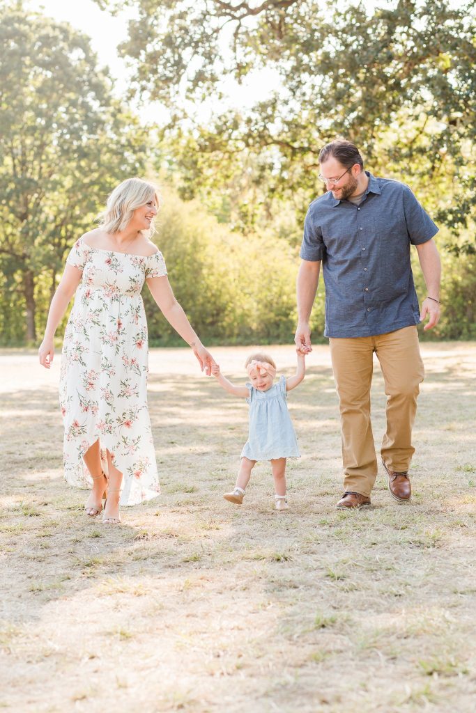 light and airy family photography in hillsboro, oregon