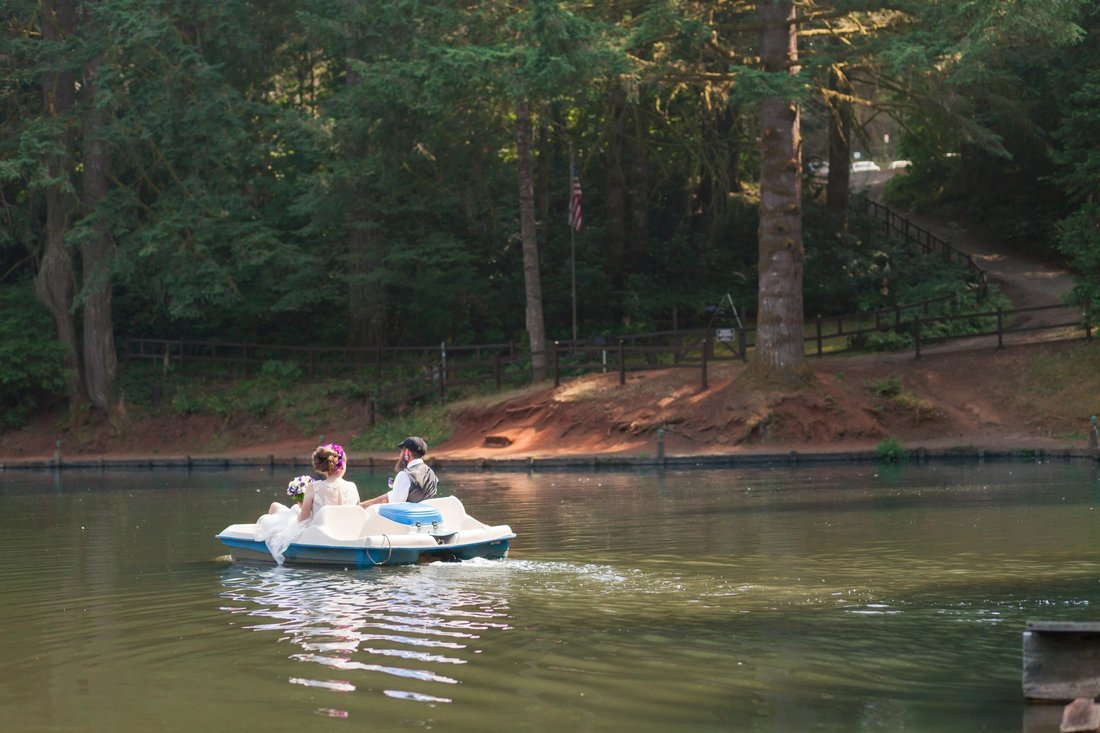 horning's hideout oregon country wedding venue