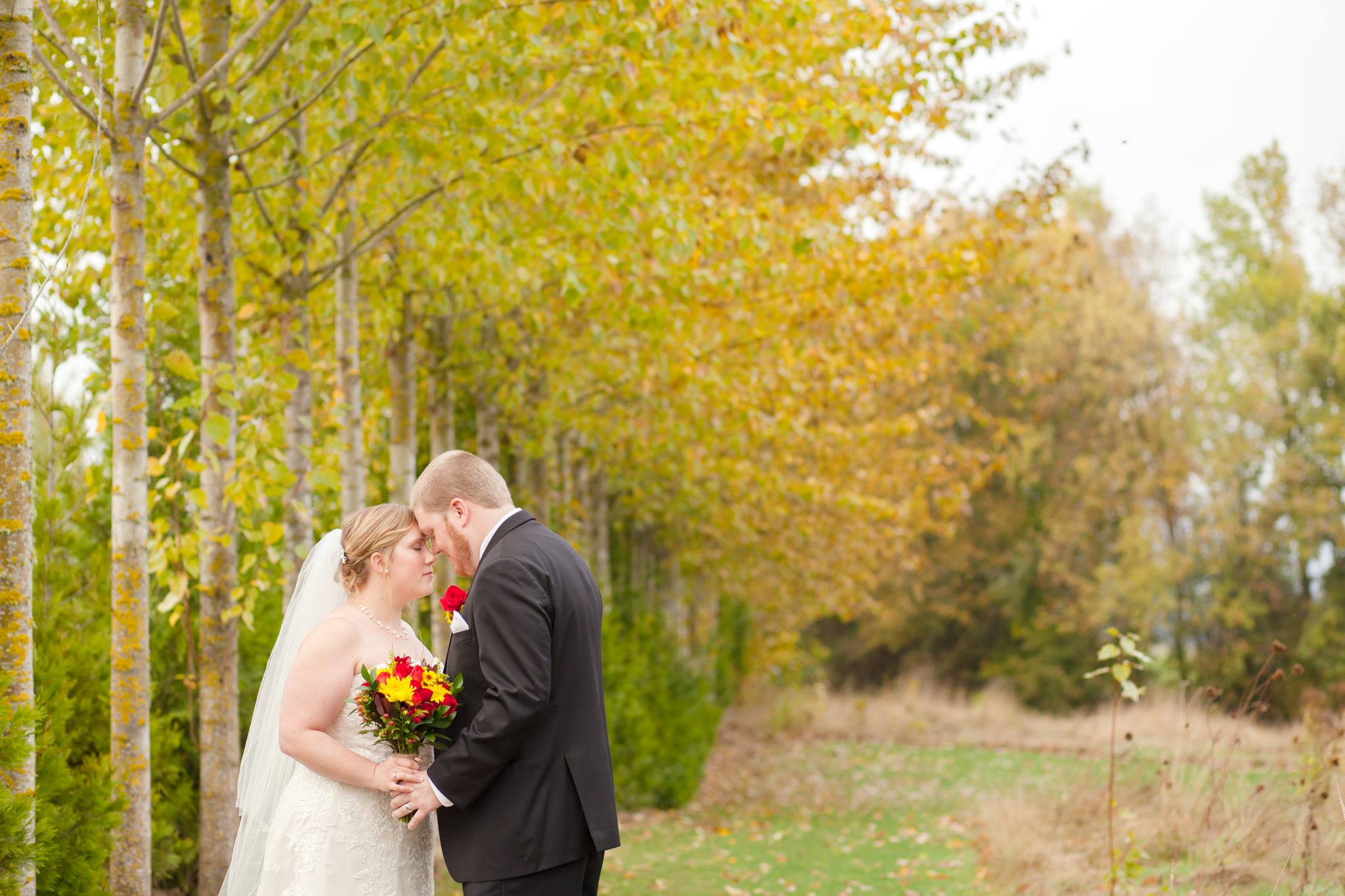 green villa barn wedding oregon - hillsboro wedding photographer