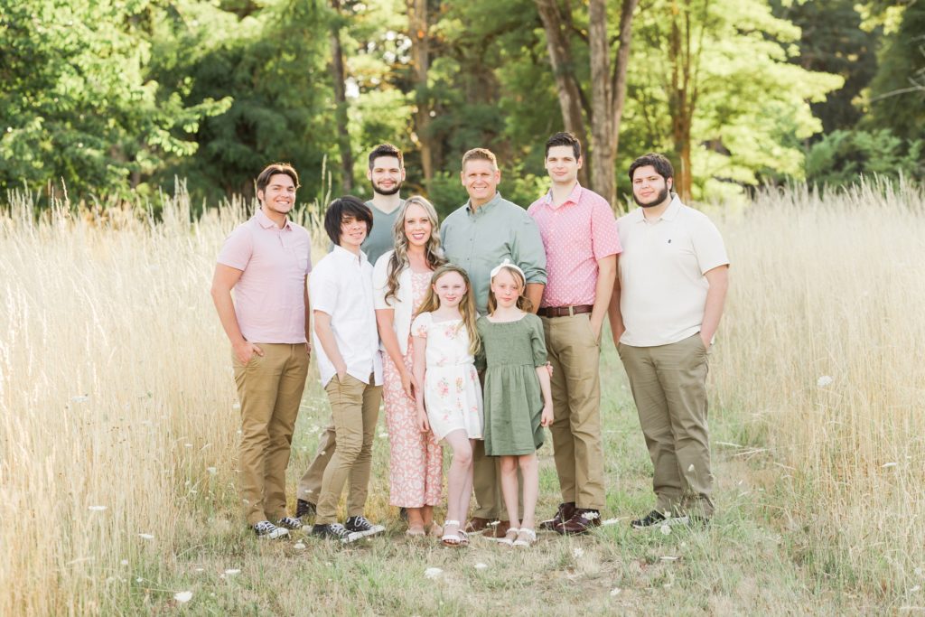 large family photo session oregon photographer