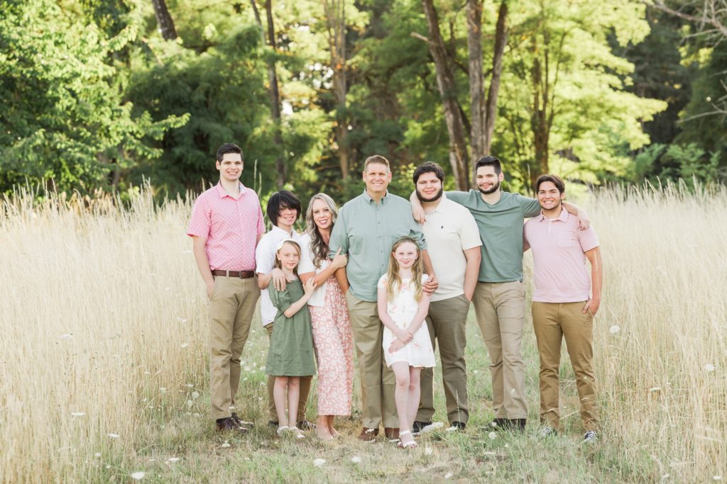 large family photo session oregon photographer