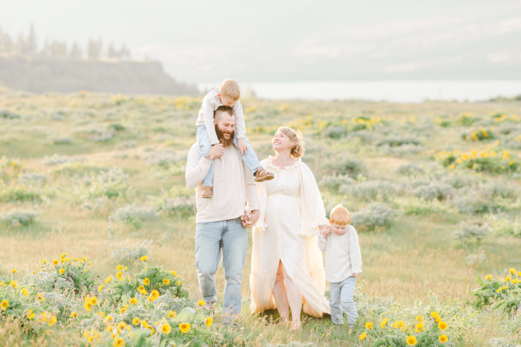 rowena crest wildflower maternity photos in portland oregon