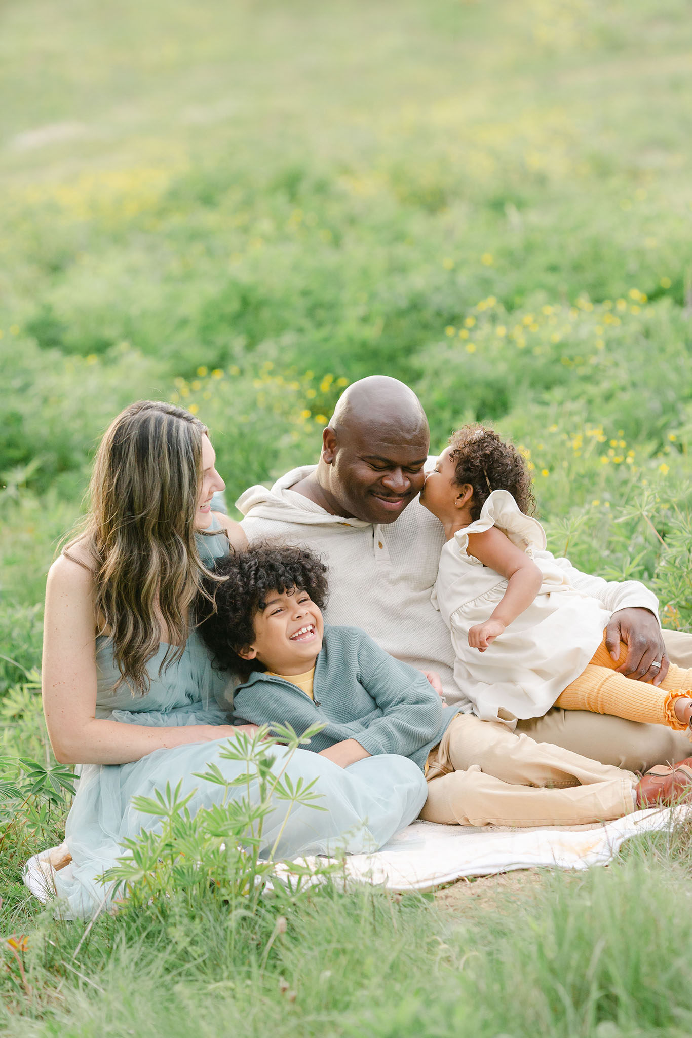 what to wear for outdoor family portraits